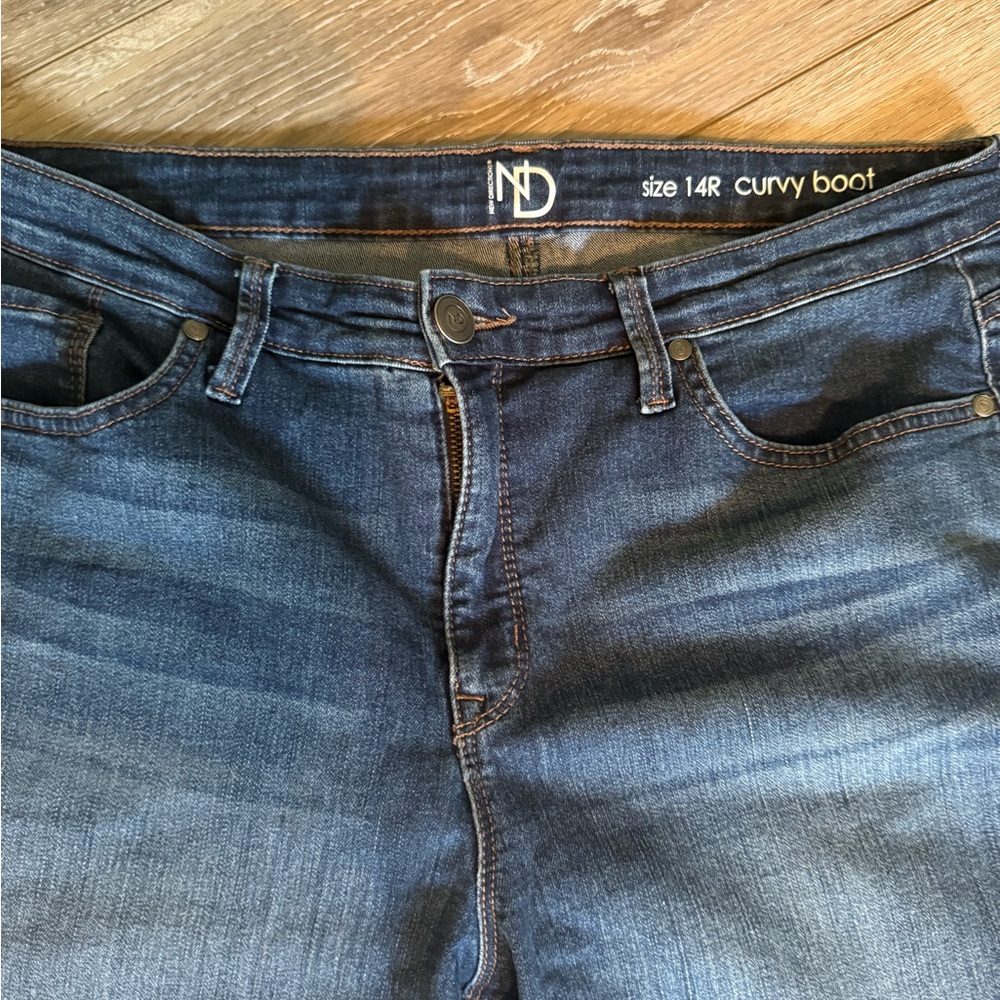 New Directions curvy boot Jean Barely Worn
